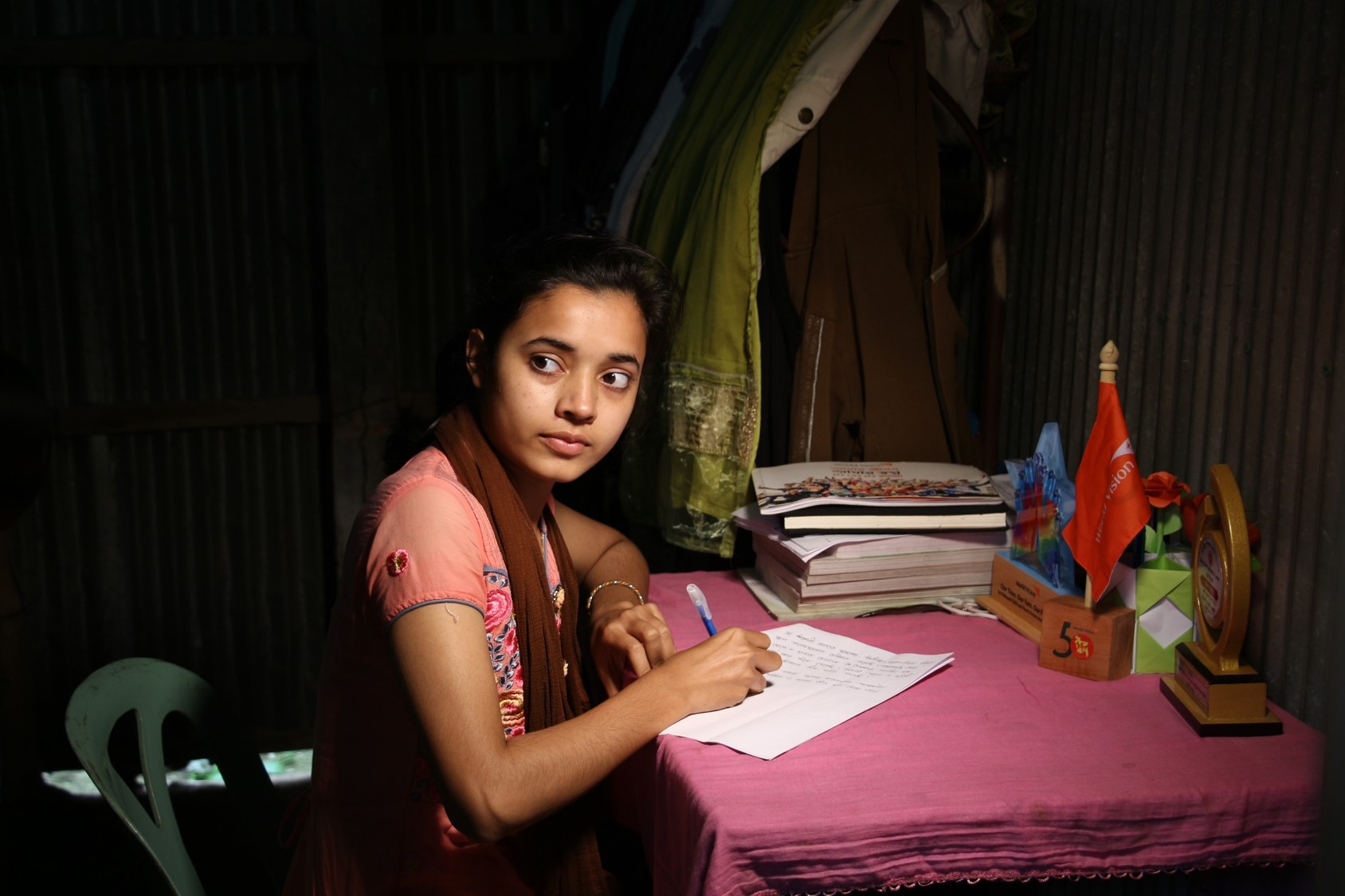 資助1000女孩》勇敢的孟加拉女孩，幫助女孩們逃離童婚命運 封面照片