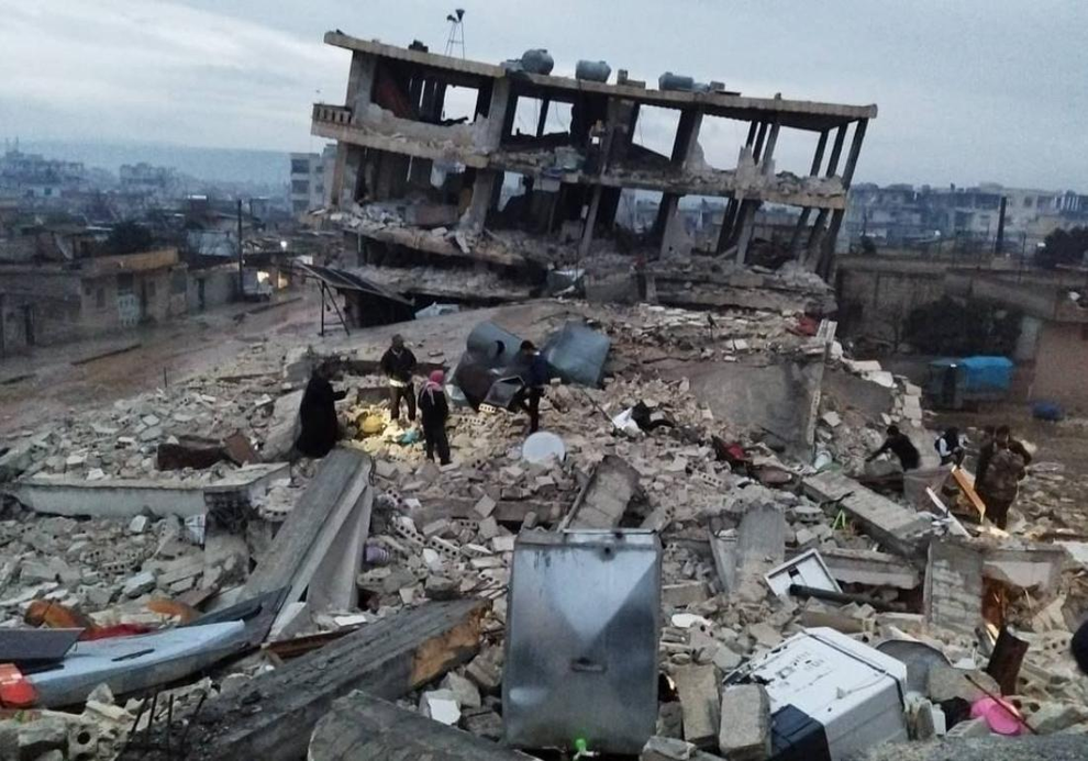 聯合國預估土耳其大震傷亡恐突破2萬，與時間賽跑，救援行動展開 封面照片