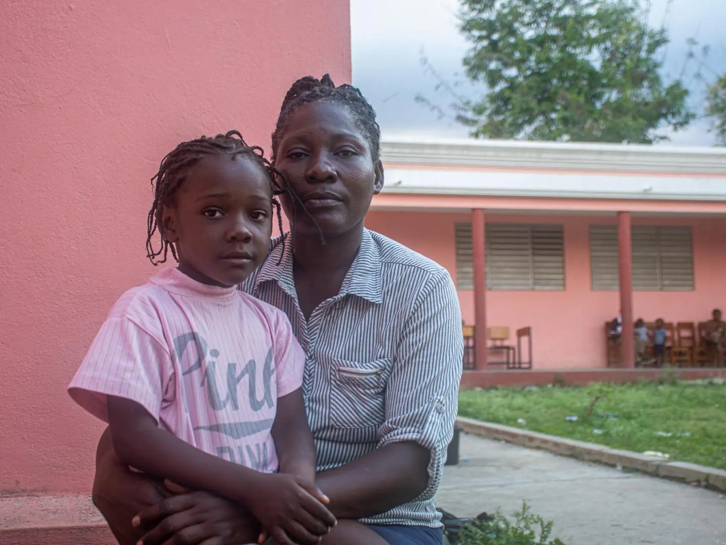 展望會和外交部強力合作，讓海地境內弱勢婦女重建生活 封面照片